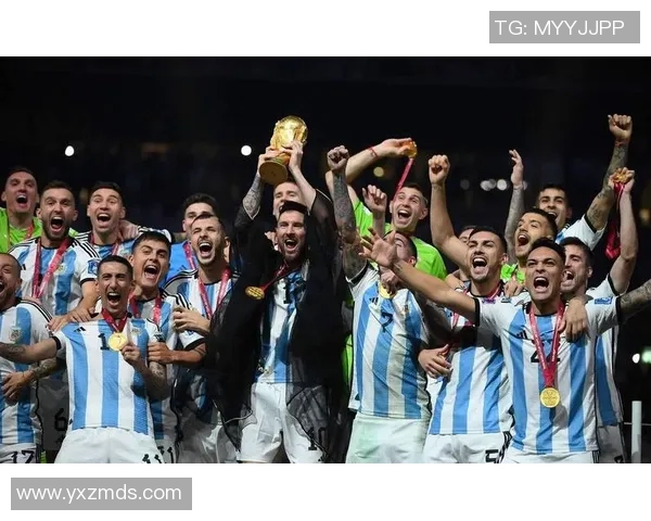 模仿足球巨星拍照引领潮流展现球迷创意风采 模仿足球巨星拍照引领潮流展现球迷创意风采